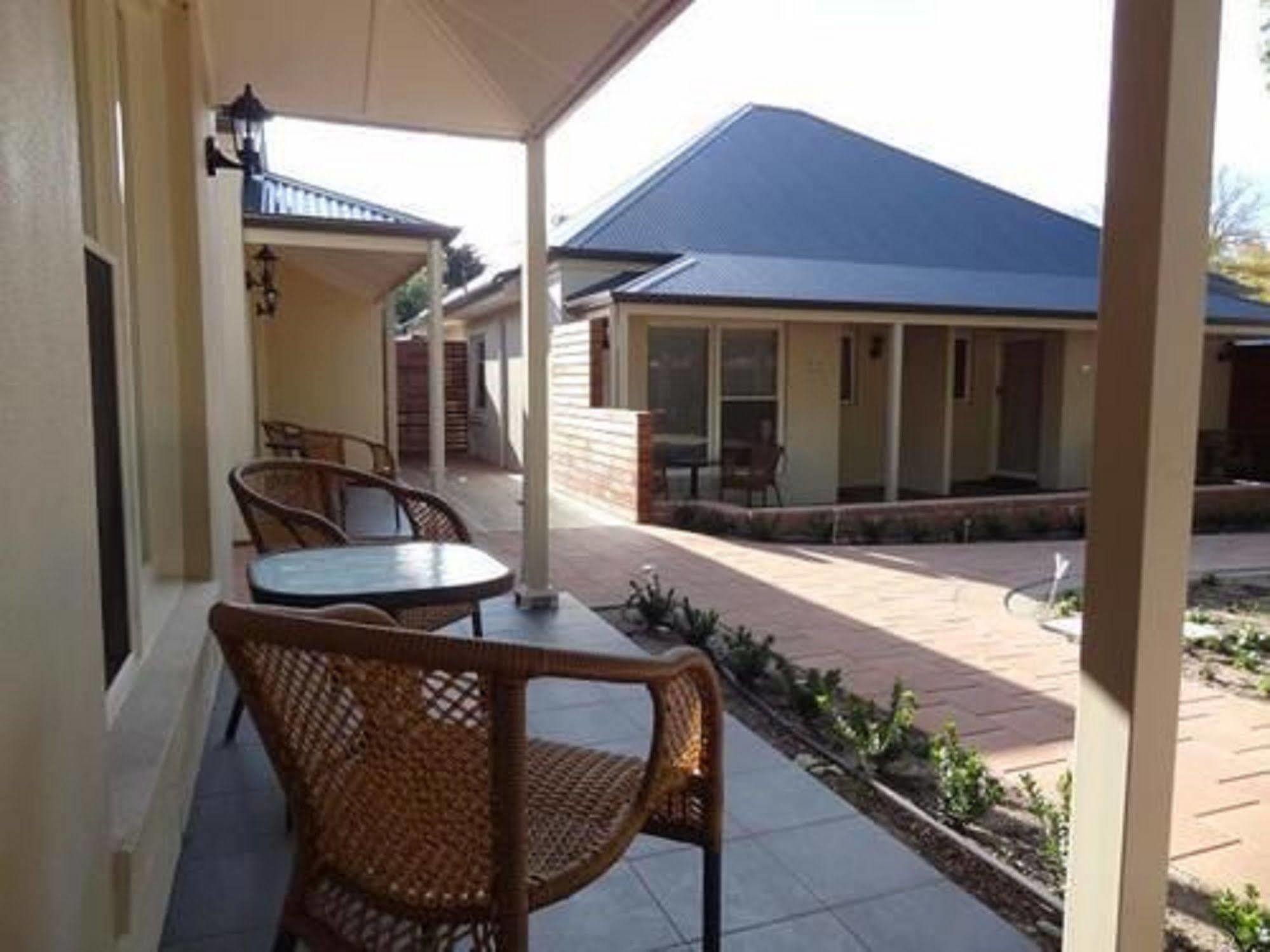 Hahndorf Oak Tree Cottages Exterior photo